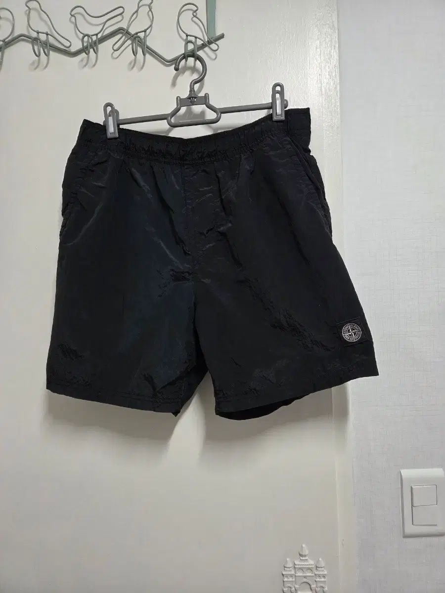 正規品 STONE ISLAND ストーンアイランド ブラック ナイロン メタル スイムパンツ M 19,177円