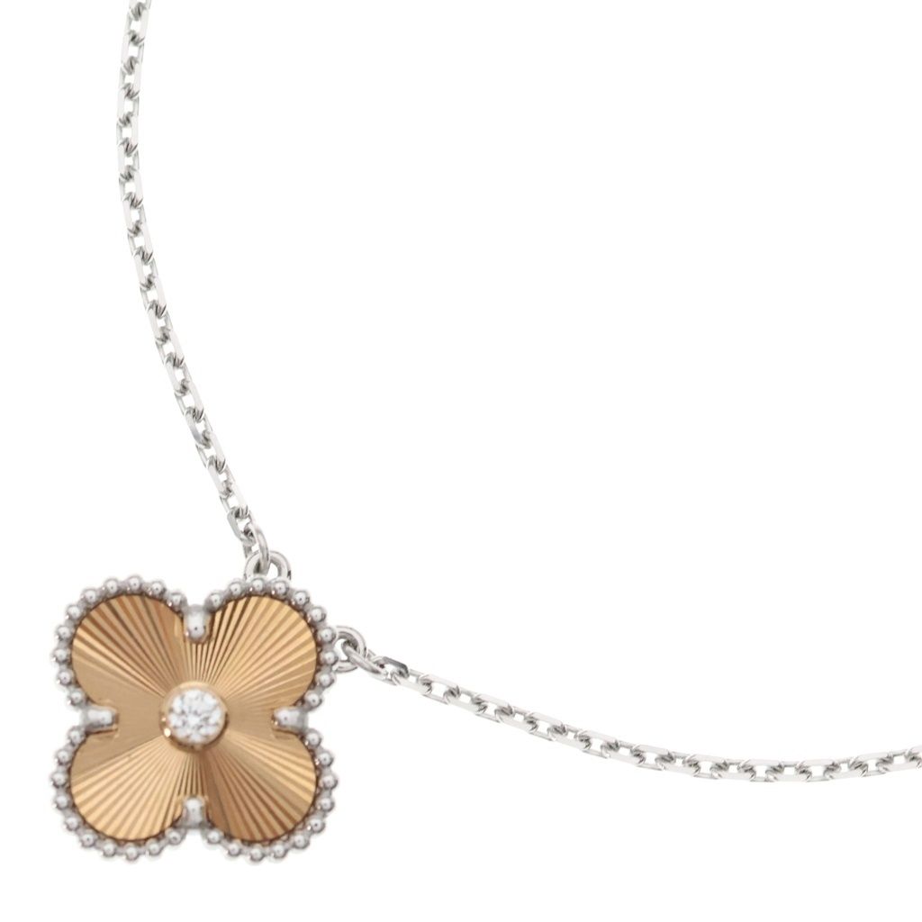 Van Cleef & Arpels (ヴァンクリーフアンドアーペル) (Van Cleef & Arpels) ヴァンクリーフ&アーペル K18WG ヴィンテージアルハンブラ ギヨシェ ネックレス シルバー/オレンジ VCARPNTH00
