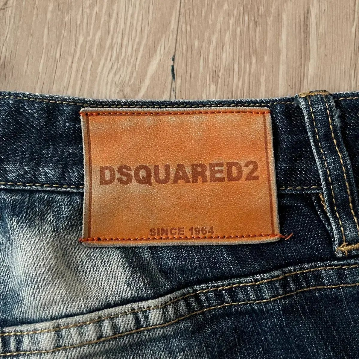 DSQUARED2 ディースクエアード2 ダメージ ウォッシュ デニム ハーフ 