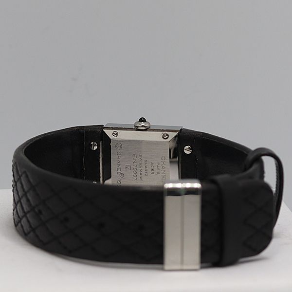 【稼働中】CHANEL 腕時計 マトラッセ エナメルブラック シャネル マトラッセ F.N.79997 QZ ブラック文字盤 レディース腕時計
