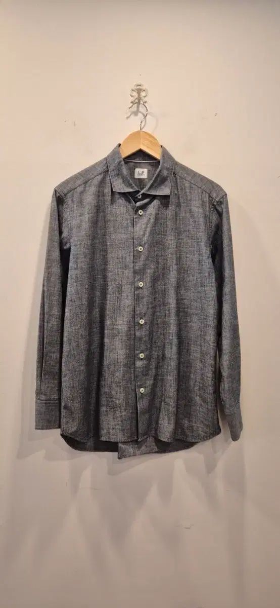 C.P. COMPANY シーピーカンパニー シャツ