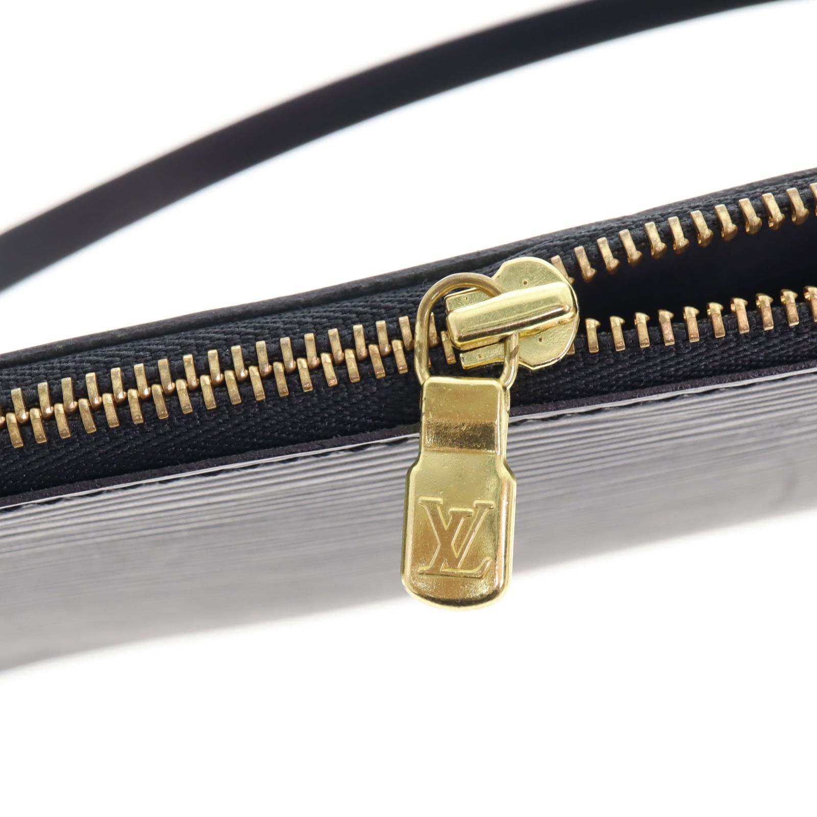 中古】LOUIS VUITTON ルイ・ヴィトン M52942 ポシェット・アクセ