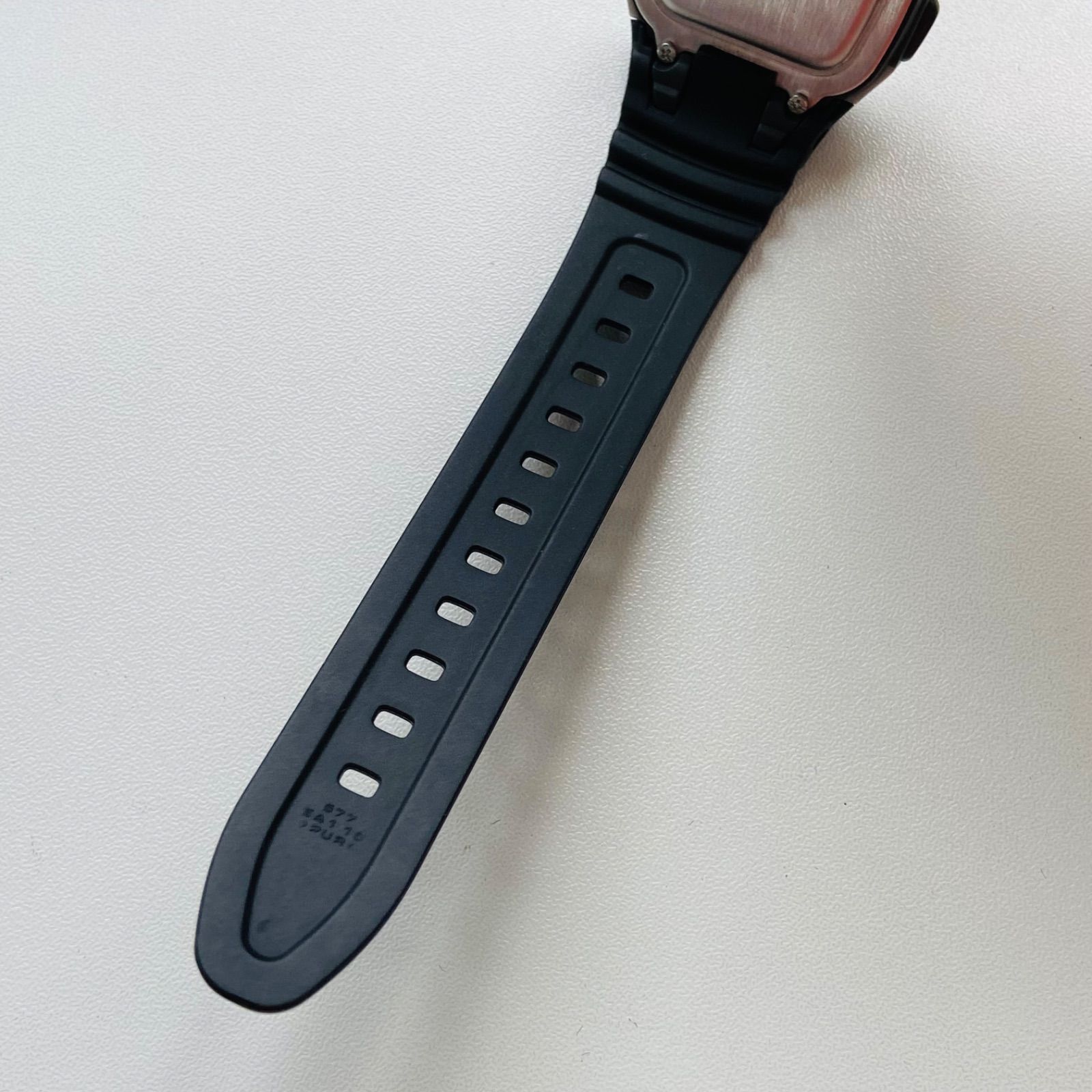 CASIO W-96H デジタル腕時計 3239 ブラック 動作確認済み 【公式通販】