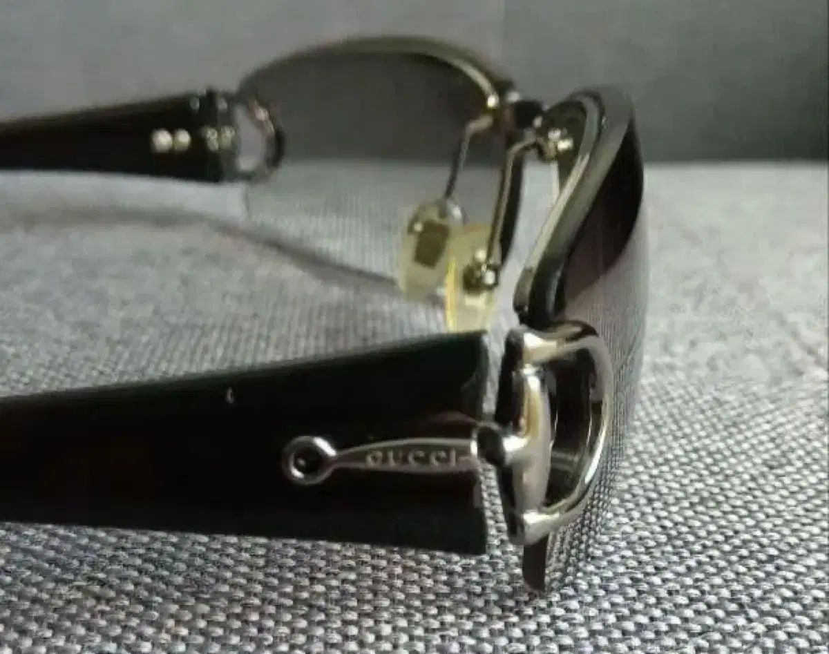 GUCCI by TOM FORD トムフォード ヴィンテージ ハーフリム サングラス