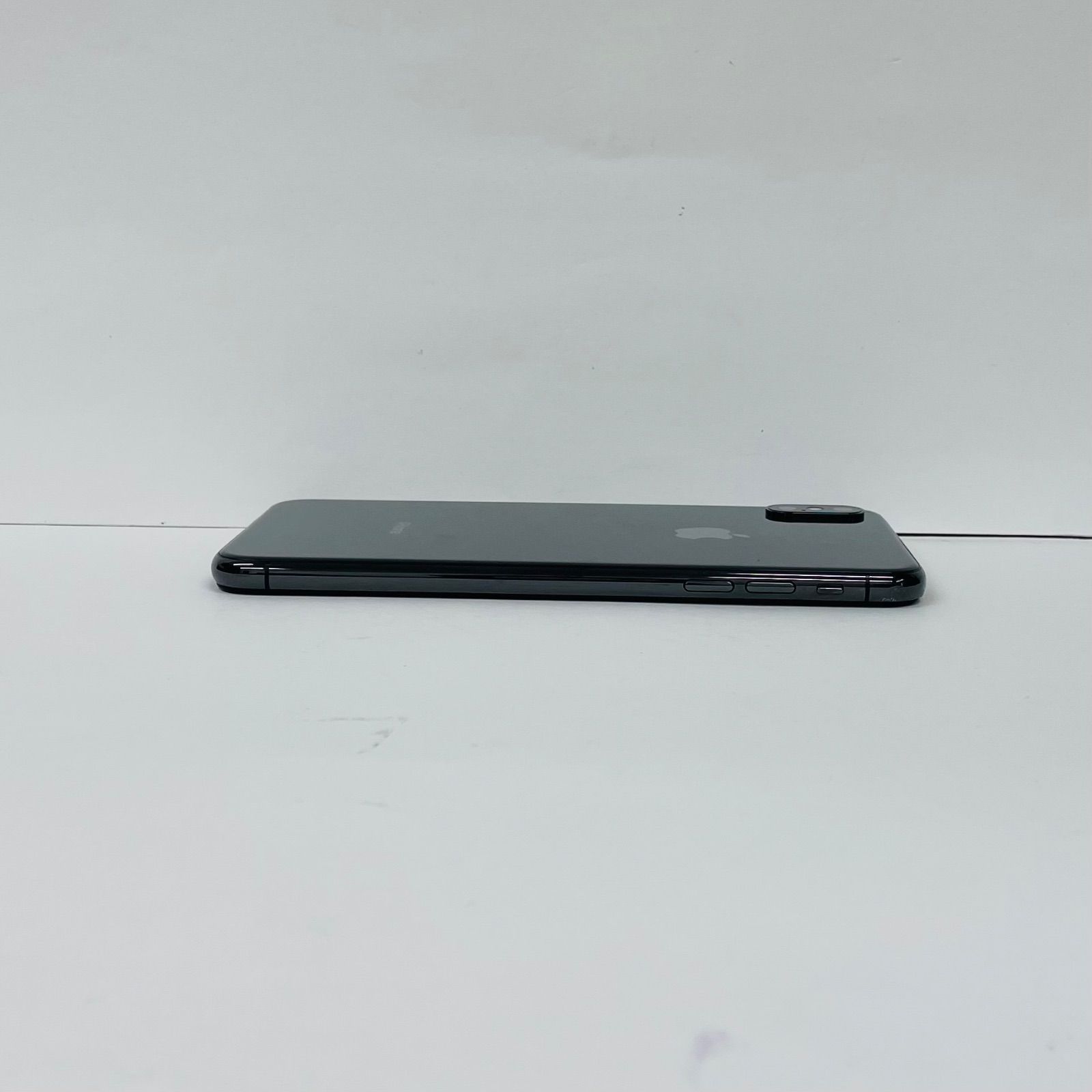 iPhone XS Max 256GB 海外版SIMフリー シャッター音なし可能 電池100% 07116
