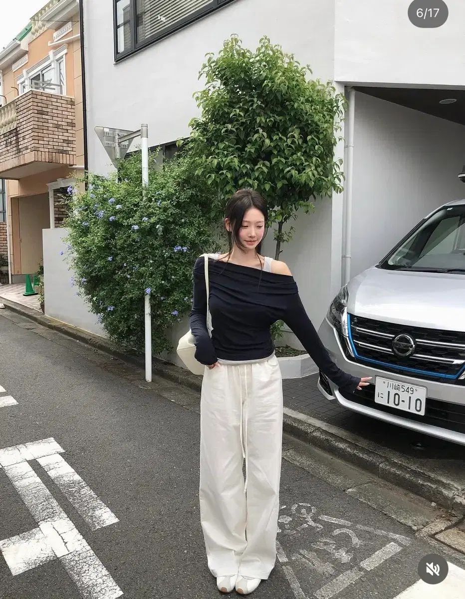 Leeds 샵리즈 クリームレイヤードTシャツ ネイビー 新品