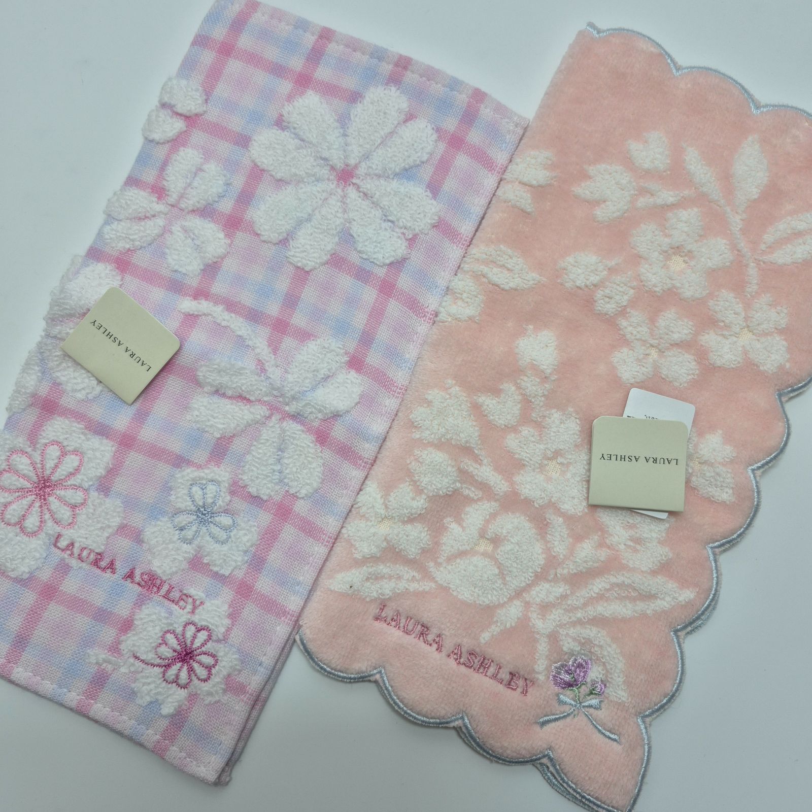 新品】LAURA ASHLEY タオルハンカチ セット - メルカリ