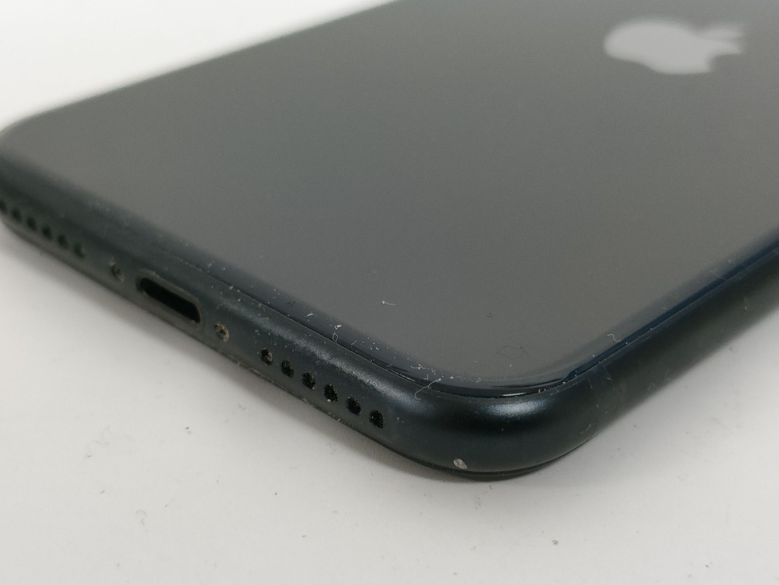 スマートフォン・携帯電話 iPhone SE（第3世代) ブラック 64GB 箱無し