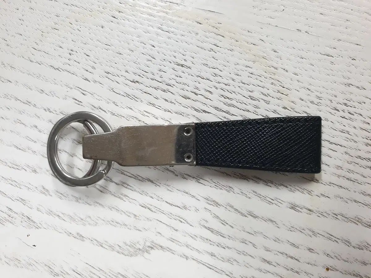 プサン 正規品 MONT BLANC モンブラン 2段 キーホルダー 出品