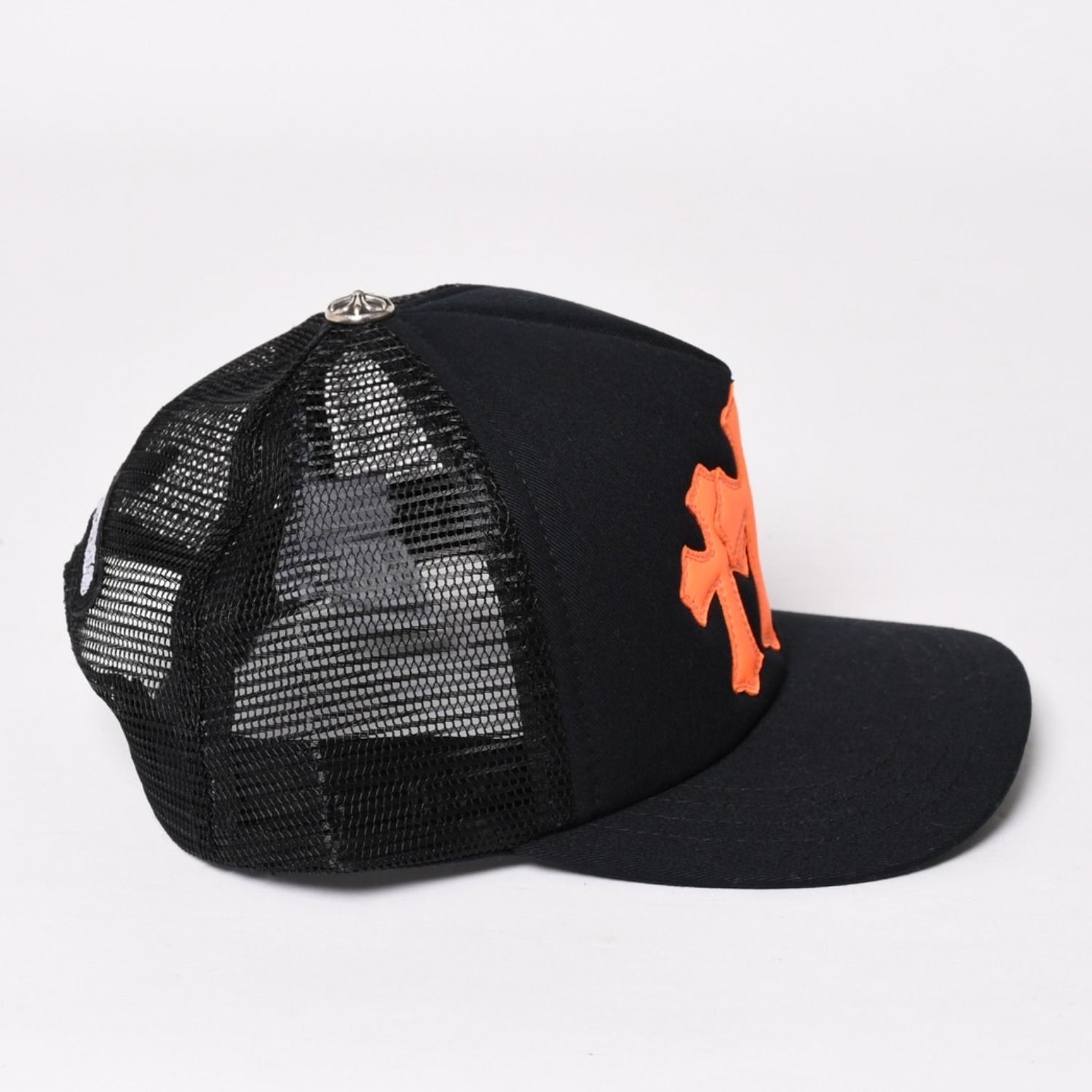 CHROME HEARTS メッシュキャップ ブラック/オレンジ 新品未使用品 CHROME HEARTS クロムハーツ セメタリーレザー クロス