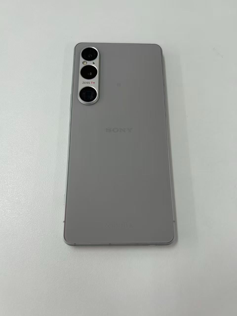 【訳あり品】Xperia 1 VI A401SO 256GB プラチナシルバー