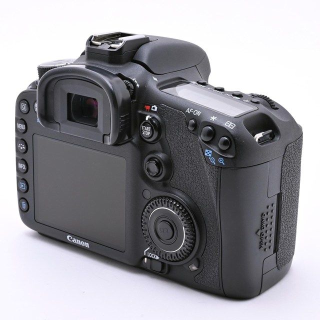 良品＞ Canon EOS 7D ボディ｜デジタル一眼レフカメラ｜シャッター数