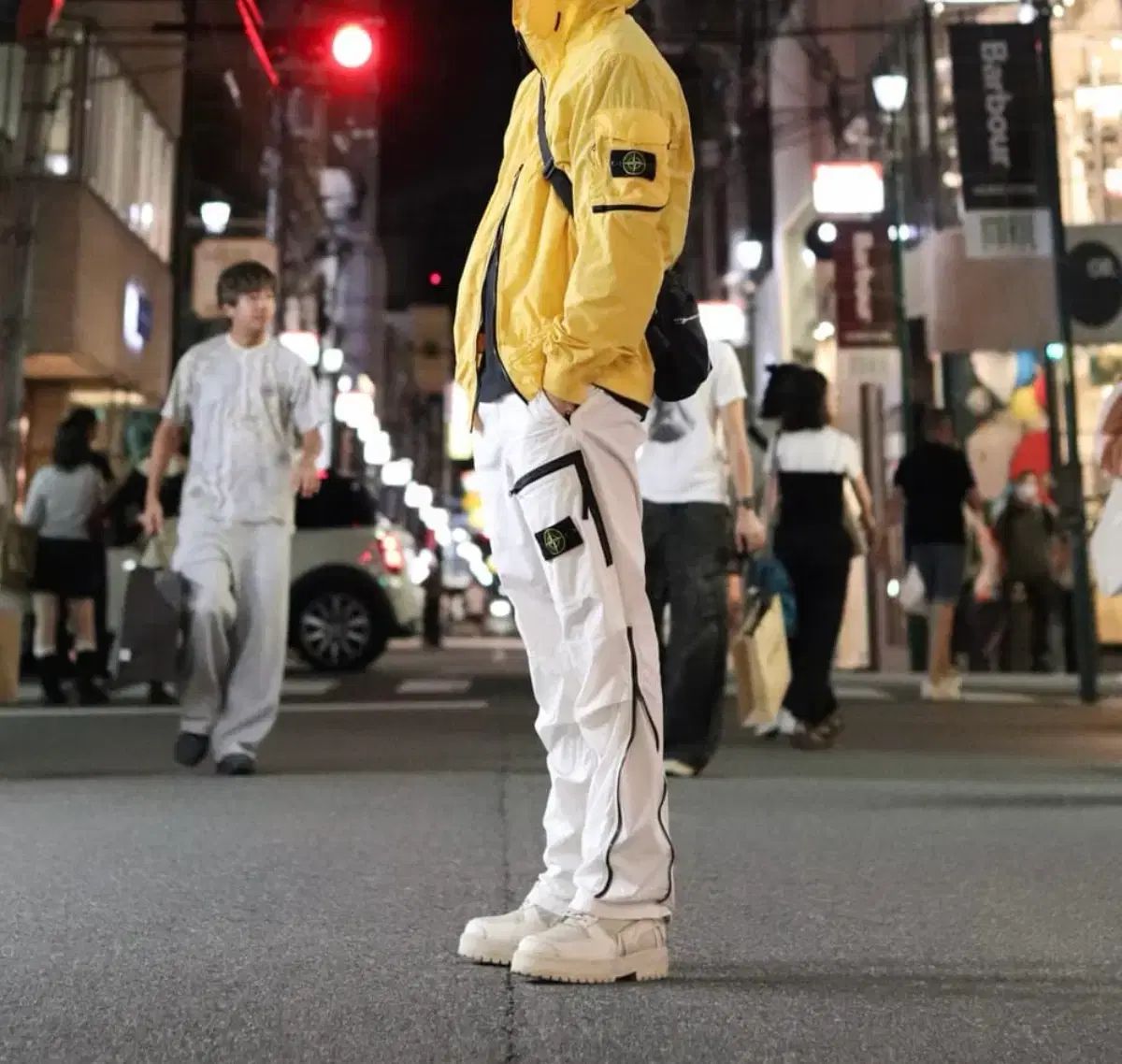ストーンアイランド パラシュート パンツ 白