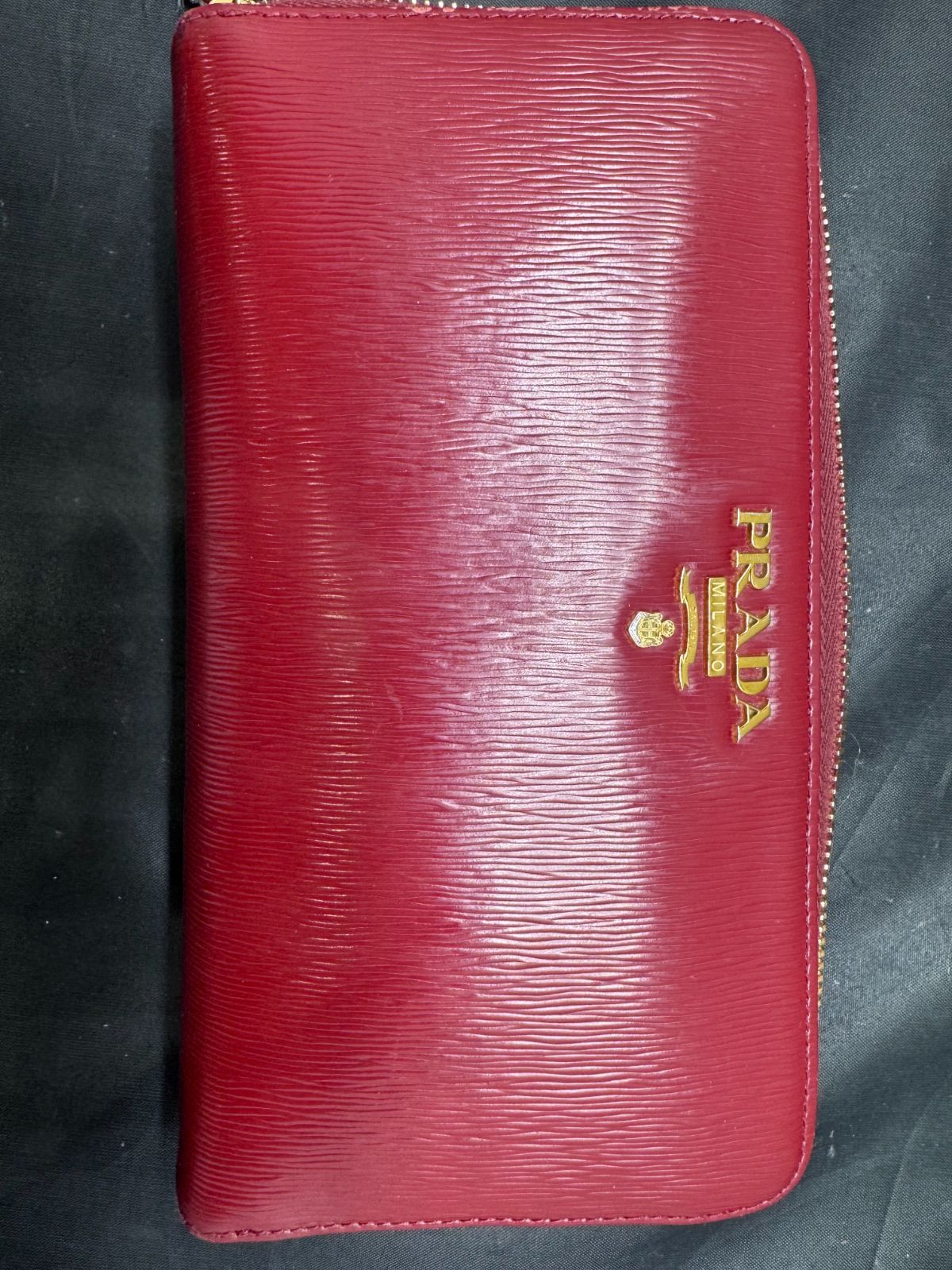 プラダ 財布 B26060754