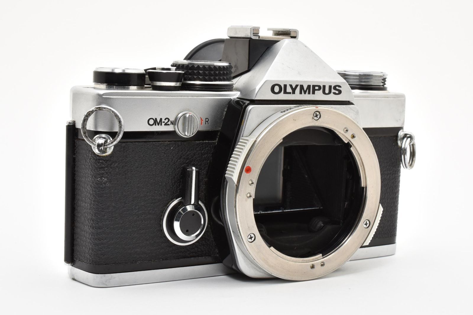 ★美品★オリンパス OLYMPUS OM-2N シルバー #2018 ☆美品☆オリンパス OLYMPUS OM-2N シルバー #2018 - メルカリ