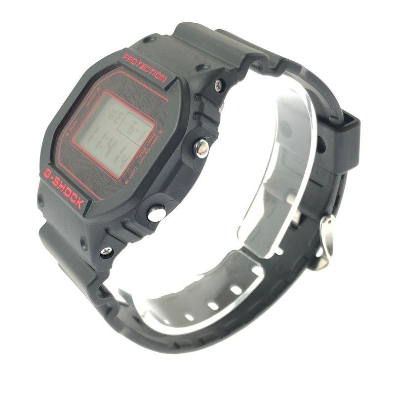 中古品】 G-SHOCK ジーショック × MARVEL マーベル コラボ DW-5600VT 