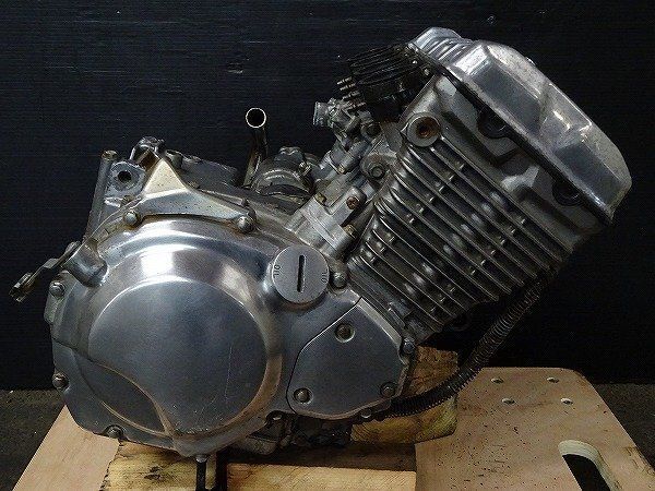 バリオス 1994年 ZR250A エンジン 要本文確認 Kawasaki カワサキ パーツ KA-AL-001