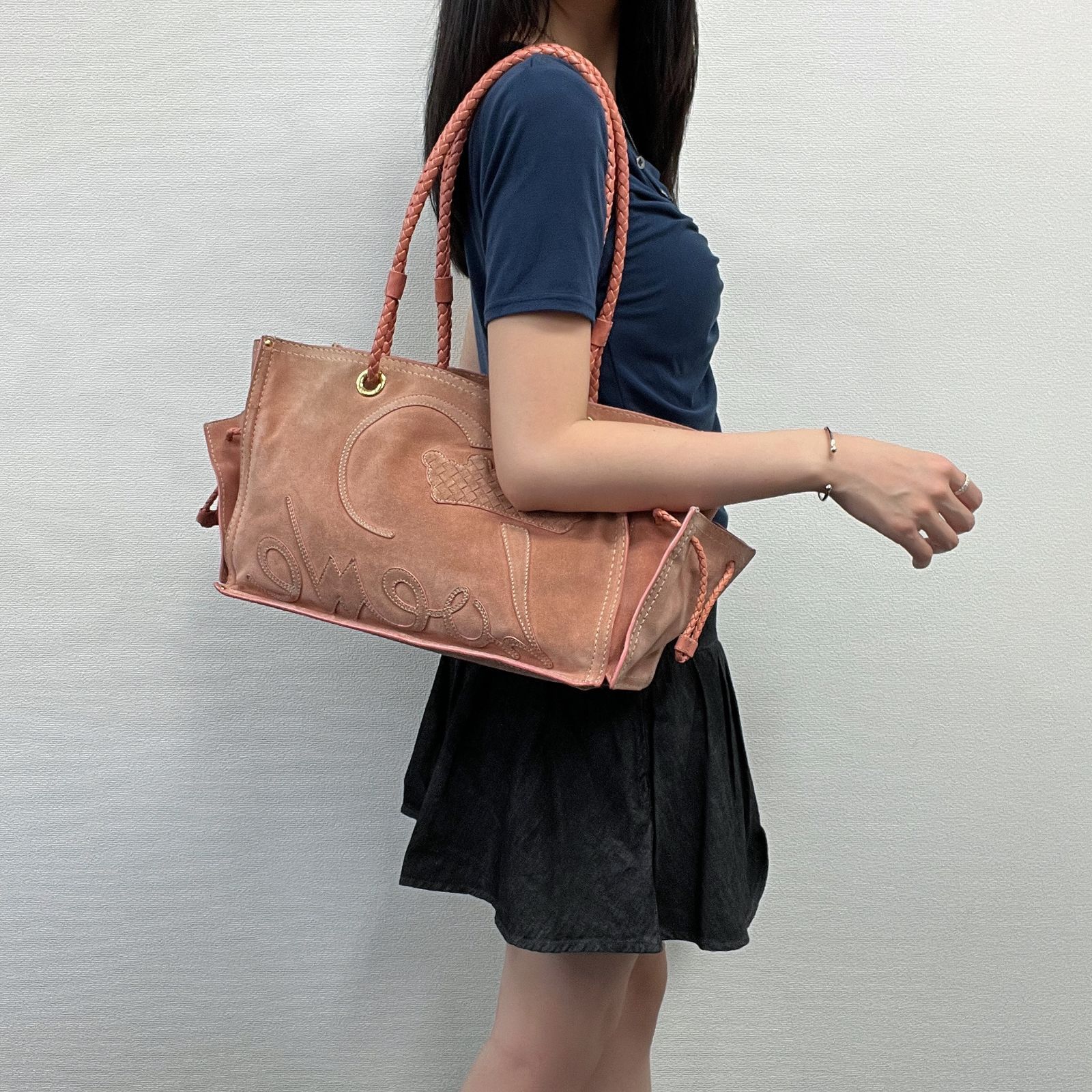 中古】LOEWE ロエベ アナグラム 型押し 編み込みハンドル トートバッグ 