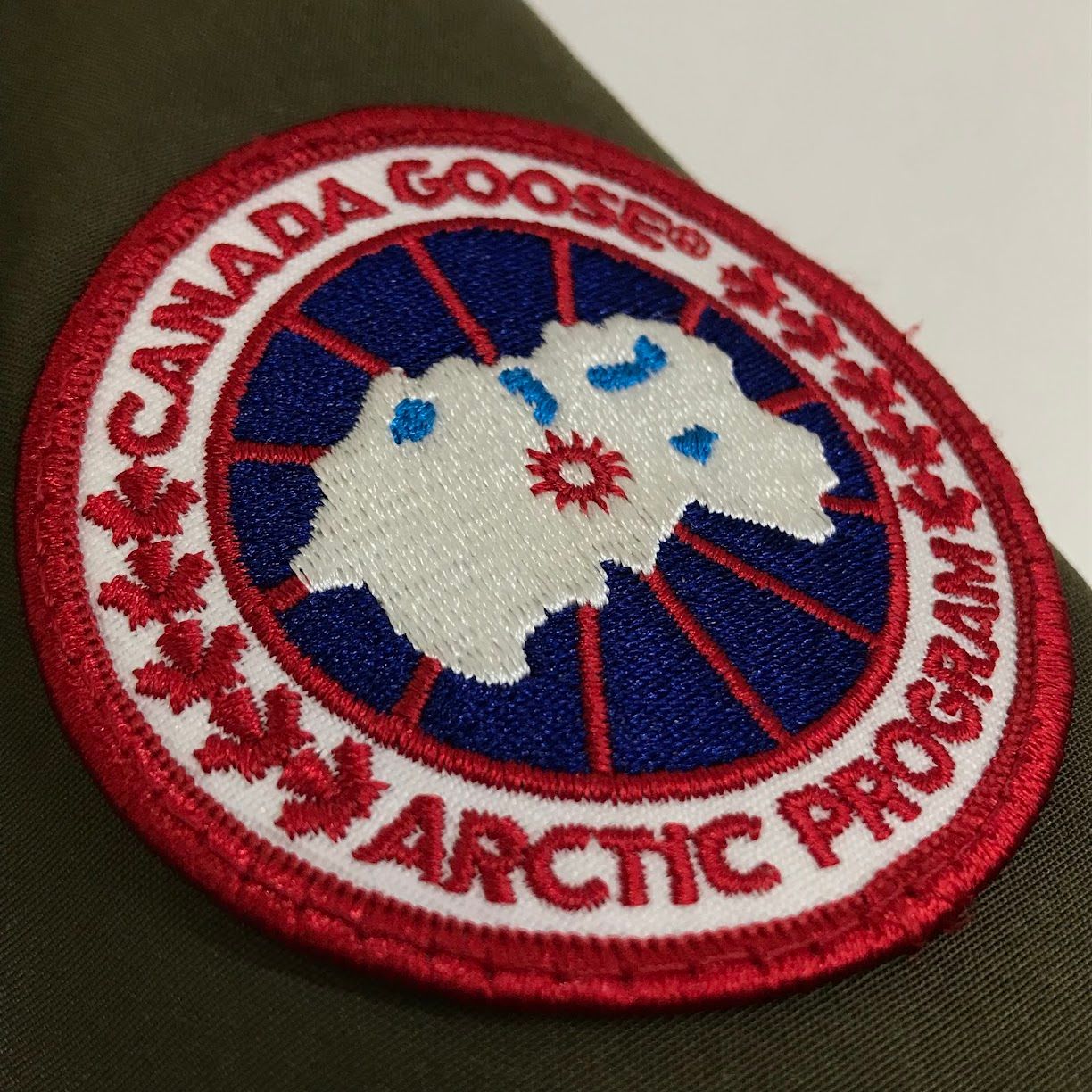 倉吉店】 中古 CANADA GOOSE | カナダグース ダウンジャケット RUSSELL