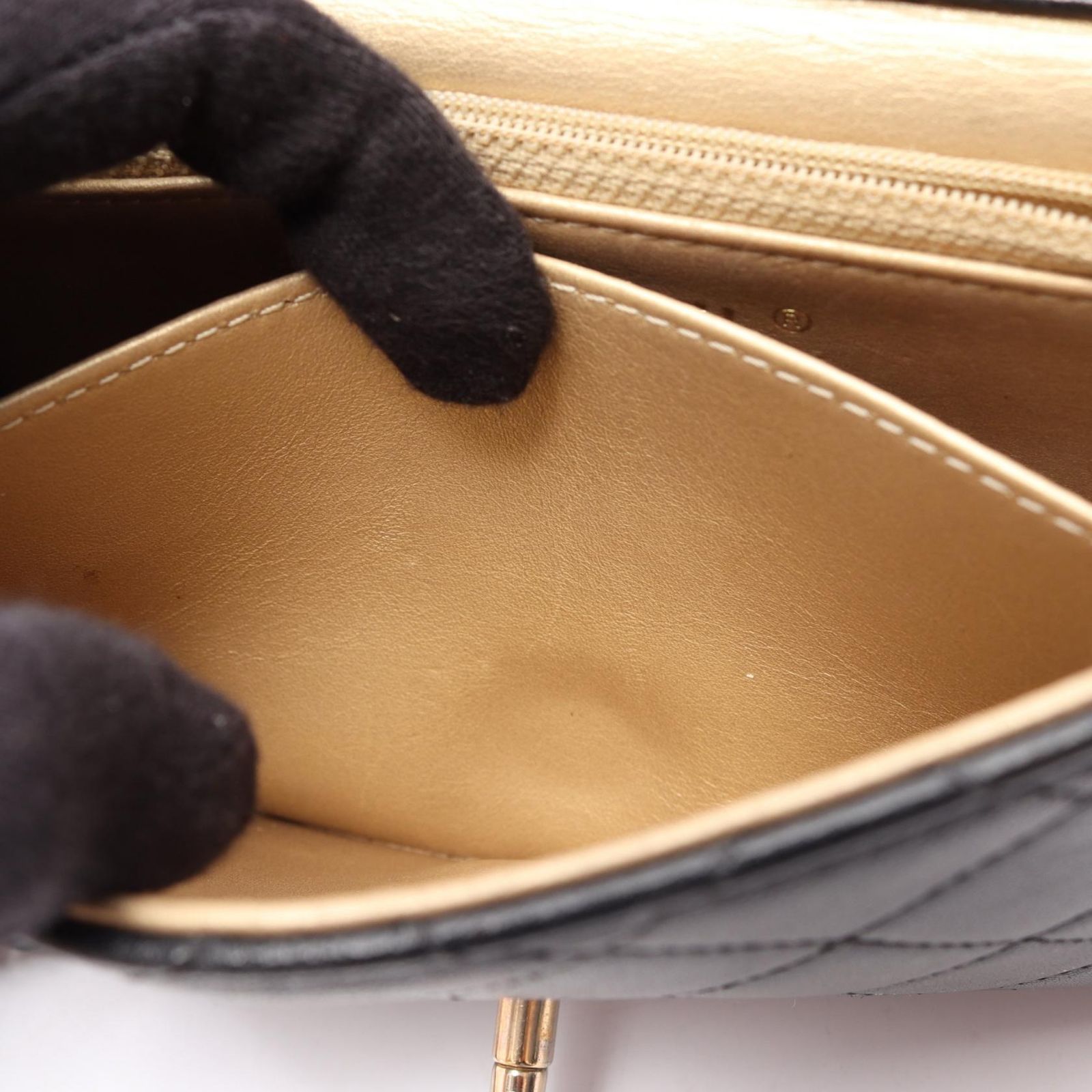 シャネル CHANEL ショルダーバッグ マトラッセ ブラック ラムスキン（羊革） マトラッセ チェーンショルダー レディース Used A