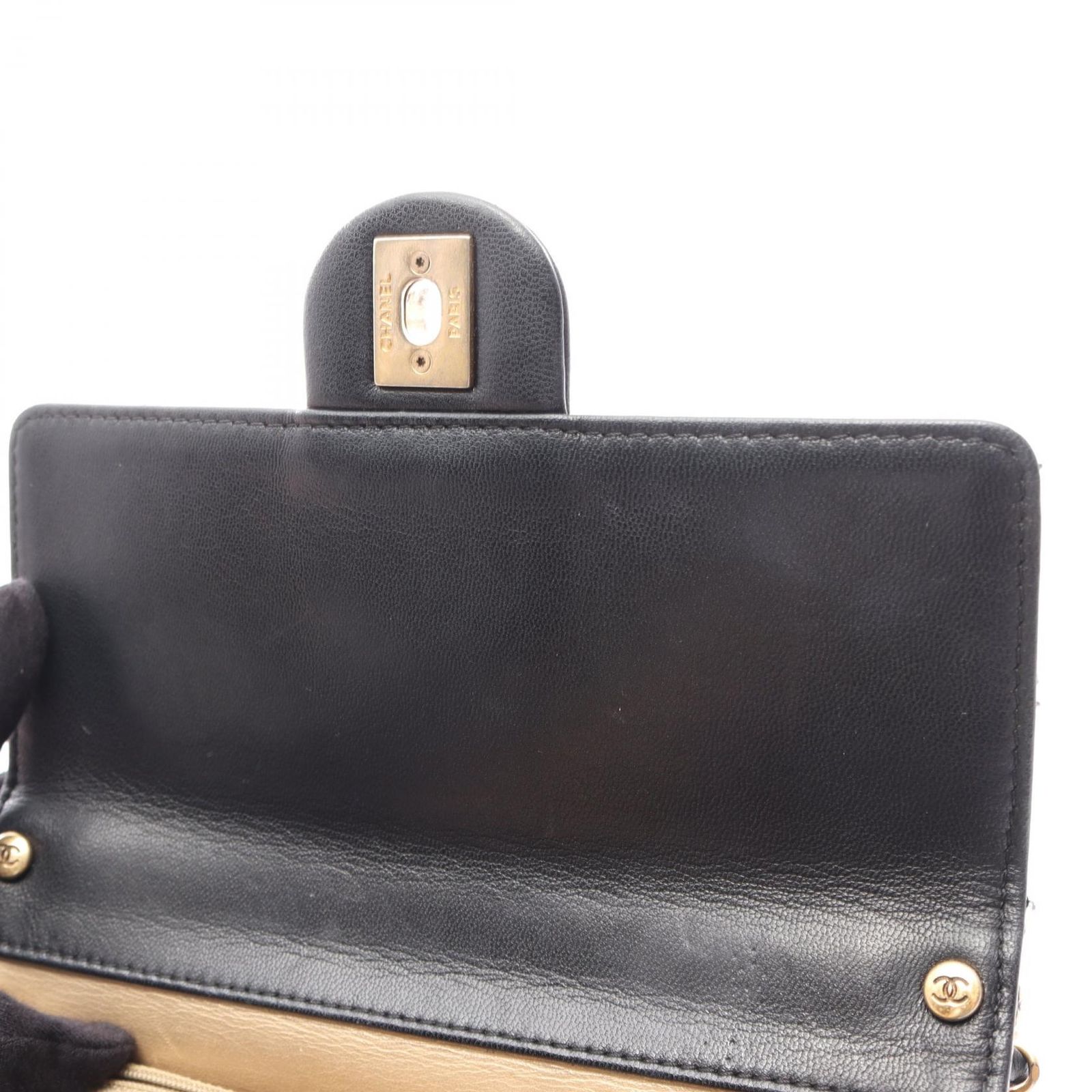 シャネル CHANEL ショルダーバッグ マトラッセ ブラック ラムスキン（羊革） マトラッセ チェーンショルダー レディース Used A