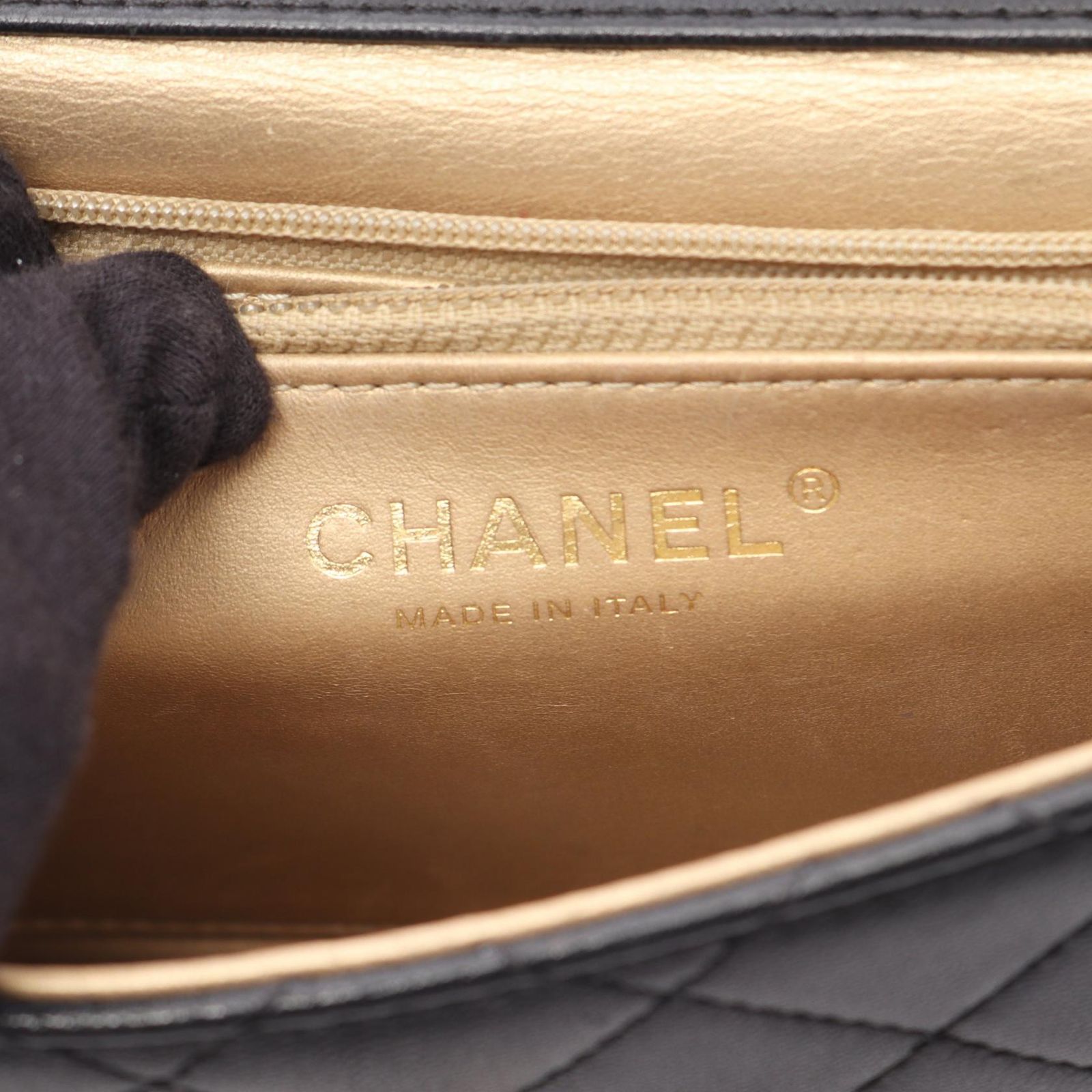 シャネル CHANEL ショルダーバッグ マトラッセ ブラック ラムスキン（羊革） マトラッセ チェーンショルダー レディース Used A