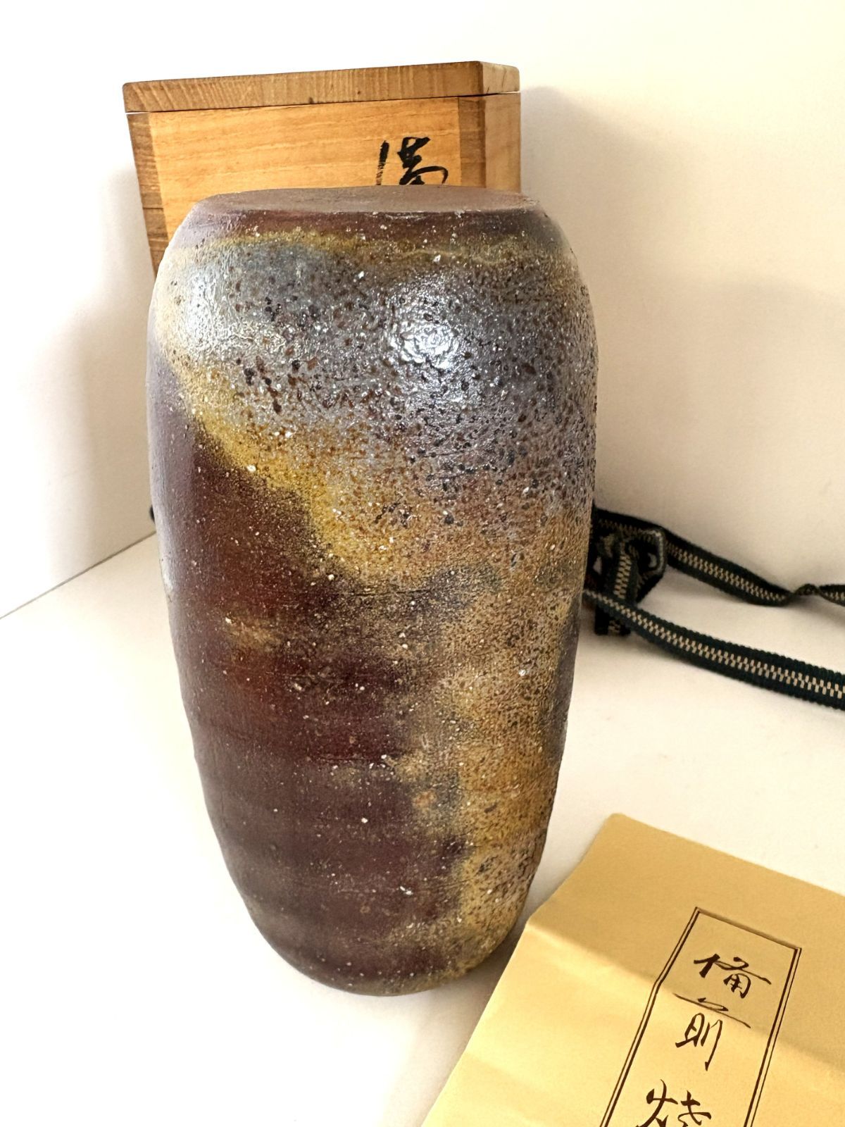 備前焼 花器 大友久 花瓶　② 備前焼】大友久 花器 陶器 共箱付属 - メルカリ