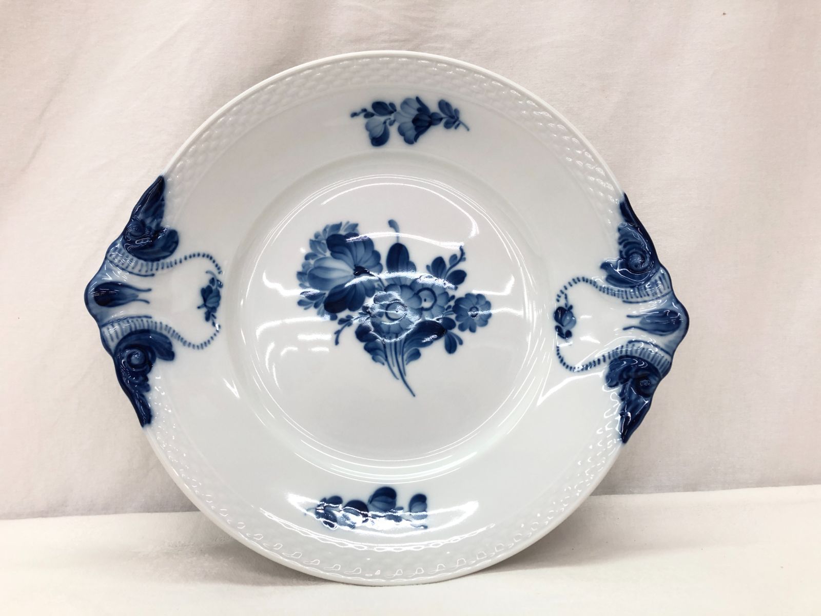 美品】ROYAL COPENHAGEN ロイヤルコペンハーゲン プレート 28㎝ - メルカリ