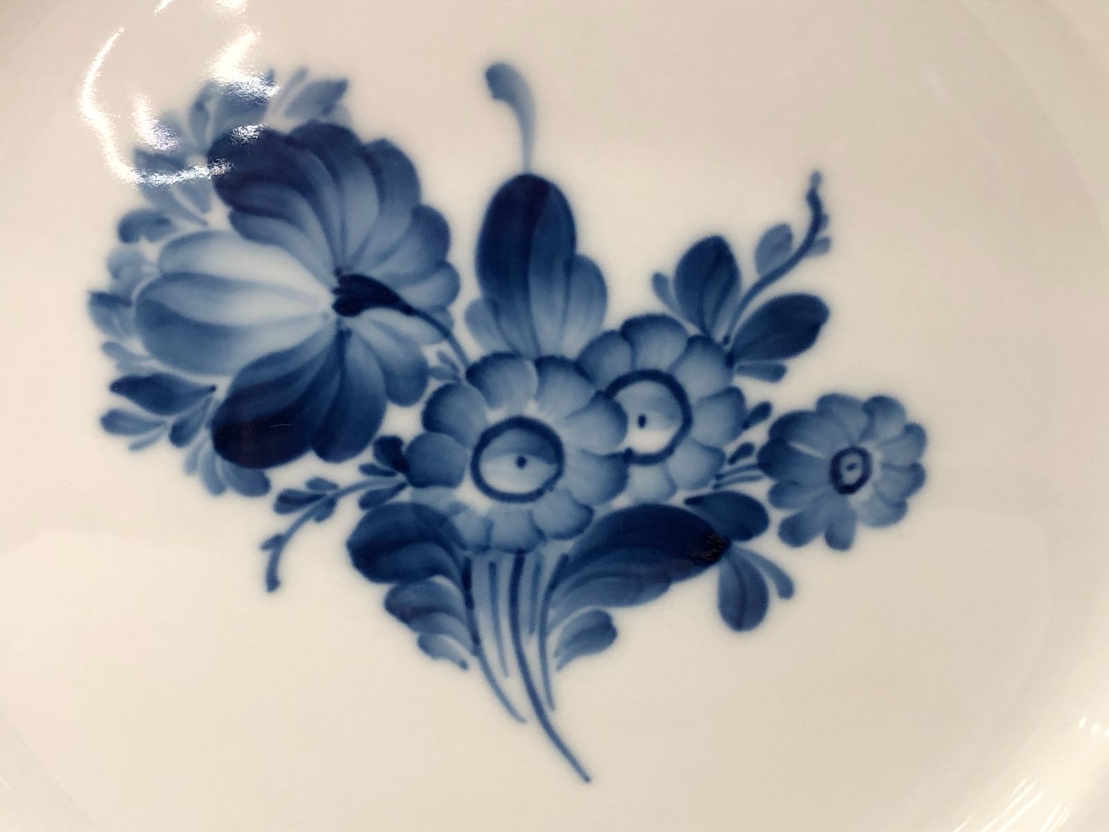 美品】ROYAL COPENHAGEN ロイヤルコペンハーゲン プレート 28㎝ - メルカリ