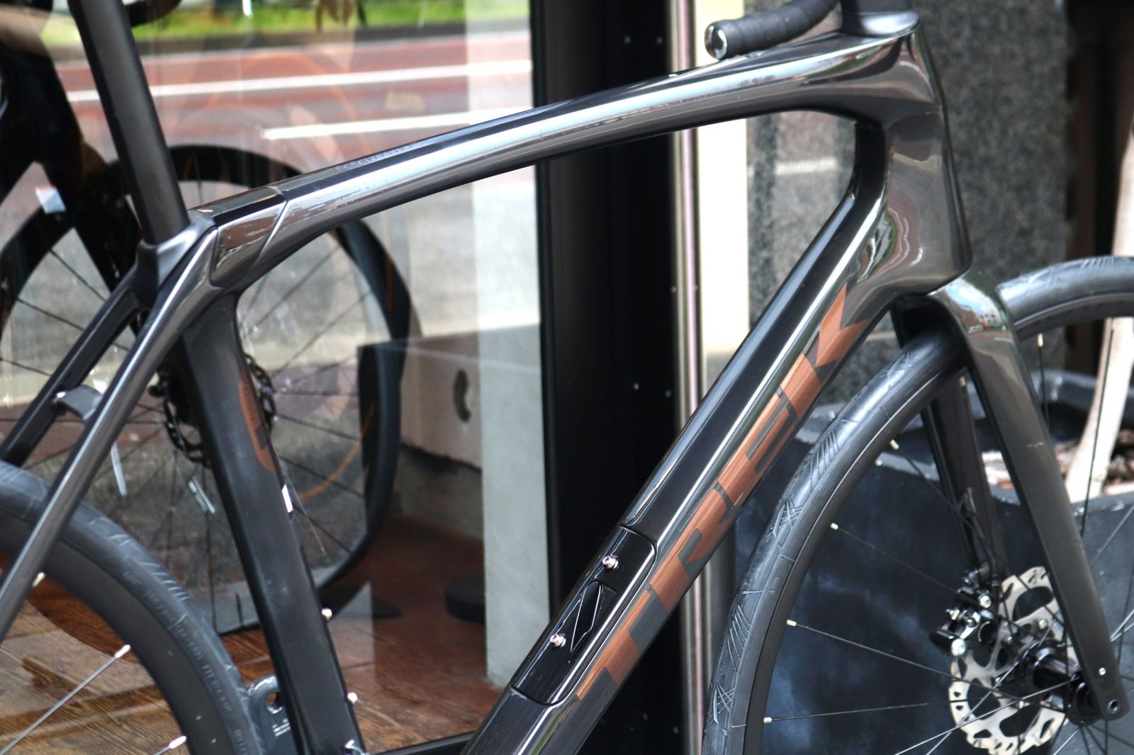 トレック TREK ドマーネ DOMANE SL5 Gen4 2023モデル 58サイズ シマノ 