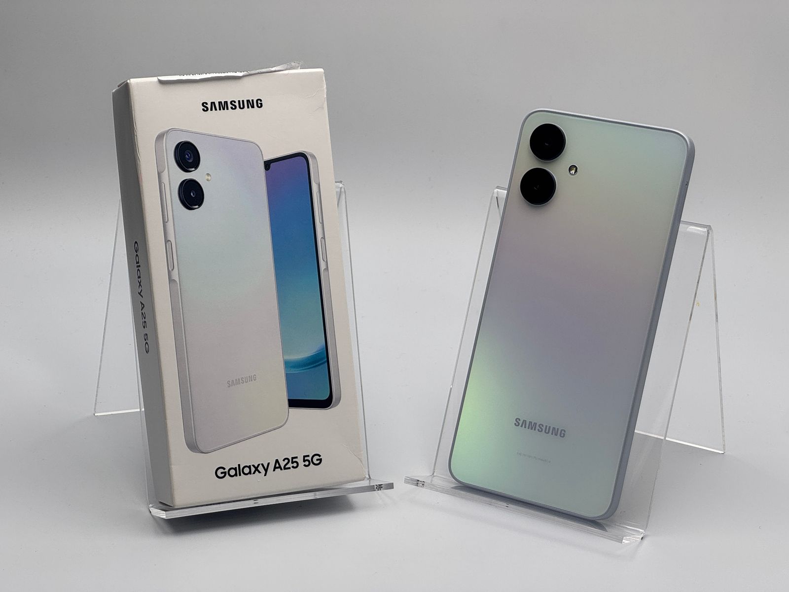 【中古A】Galaxy A25 5G SCG33 ライトブルー SIMフリー 白ロム