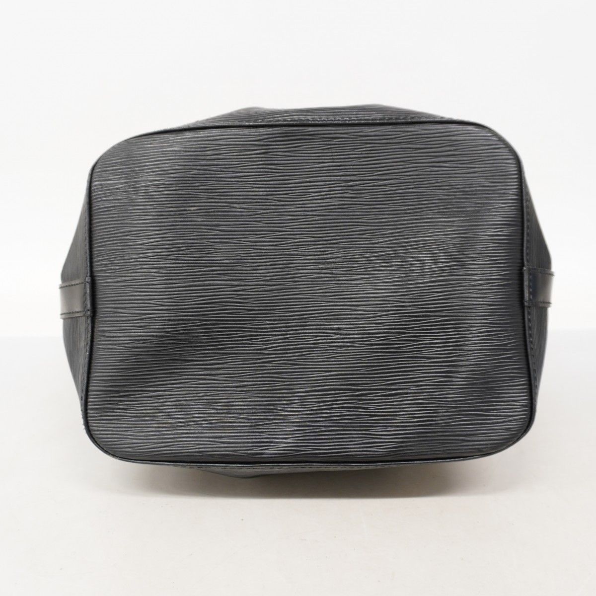 ☆SALE【6fa0536-k】ルイヴィトン ショルダーバッグ エピ プチノエ