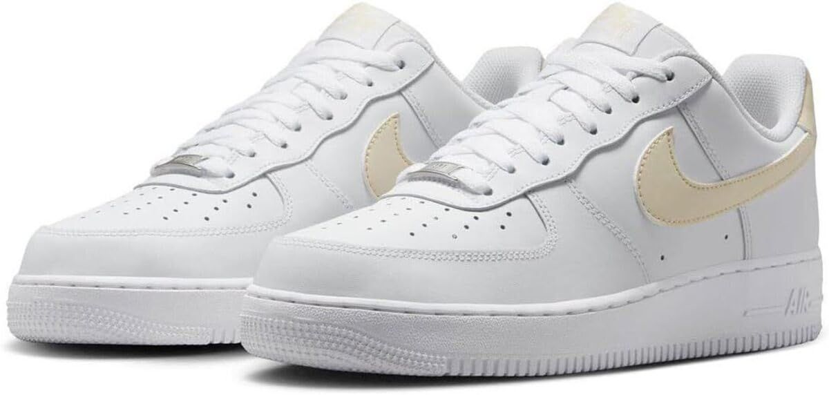 [ナイキ] エア フォース 1 '07 AIR FORCE 1 '07 ホワイト/クリーム FJ4146-111 29.0cm [29.0 cm]