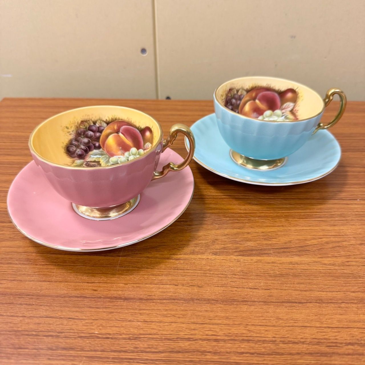 Aynsley エインズレイ オーチャードゴールド カップ＆ソーサー ブルー