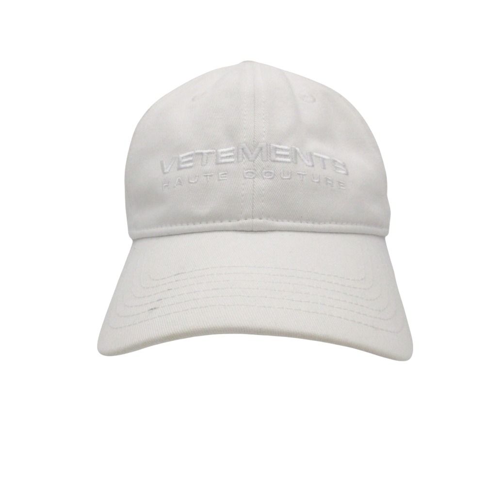 VETEMENTS ヴェトモン キャップ ロゴ刺繍 帽子 ホワイト メンズ 【中古】