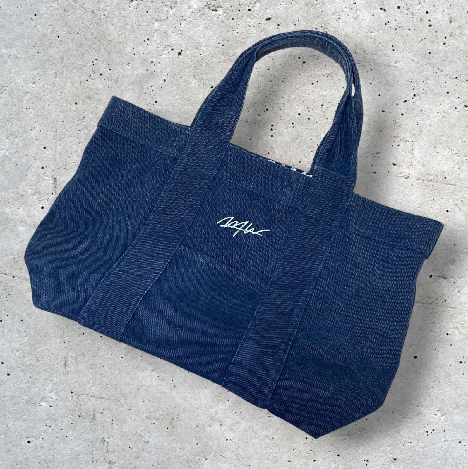 WTW リバーシブルトートバッグ NAVY ネイビー - メルカリ