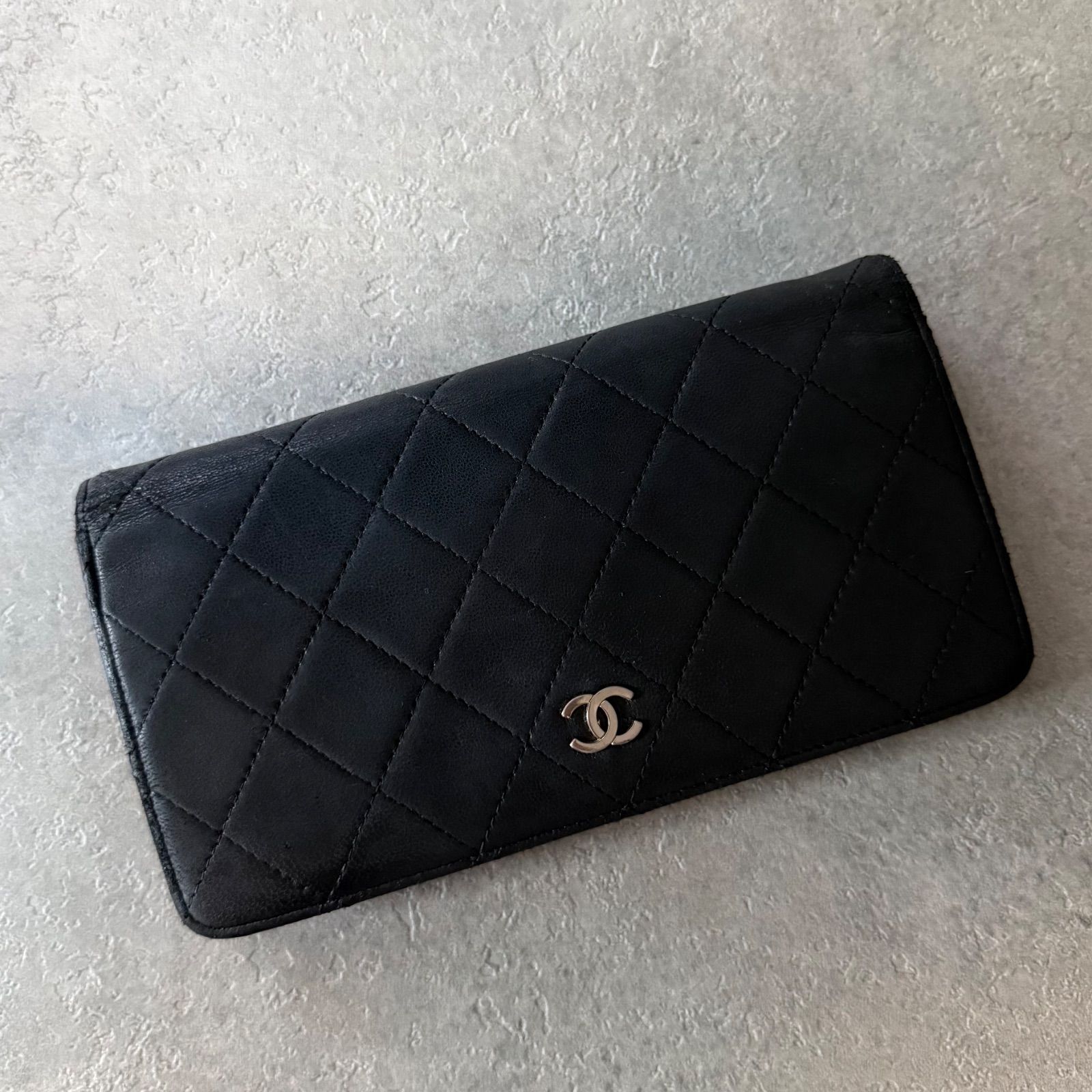 CHANEL シャネル マトラッセ タイムレスクラシック 二つ折り長財布 ココマーク ブラック 黒 ラムレザー キルティング