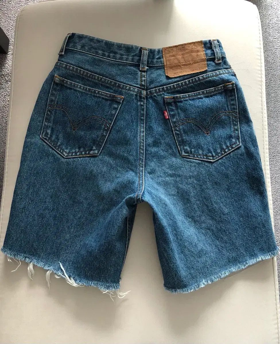 ハン(HAN)通常 リーバイス 604-0217 80sミッドライズ ヴィンテージ デニム ショート パンツ
