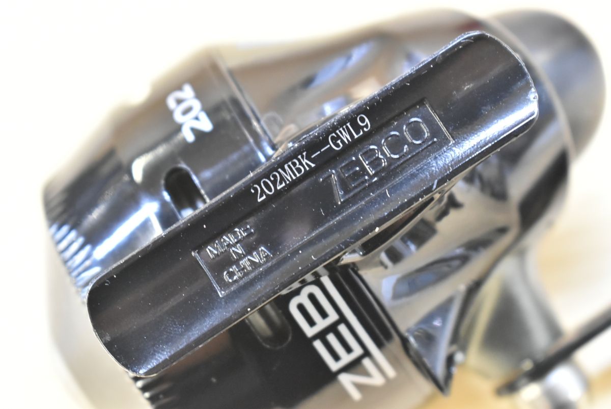 ゼブコ 202 Zebco スピンキャストリール クローズドフェイスリール