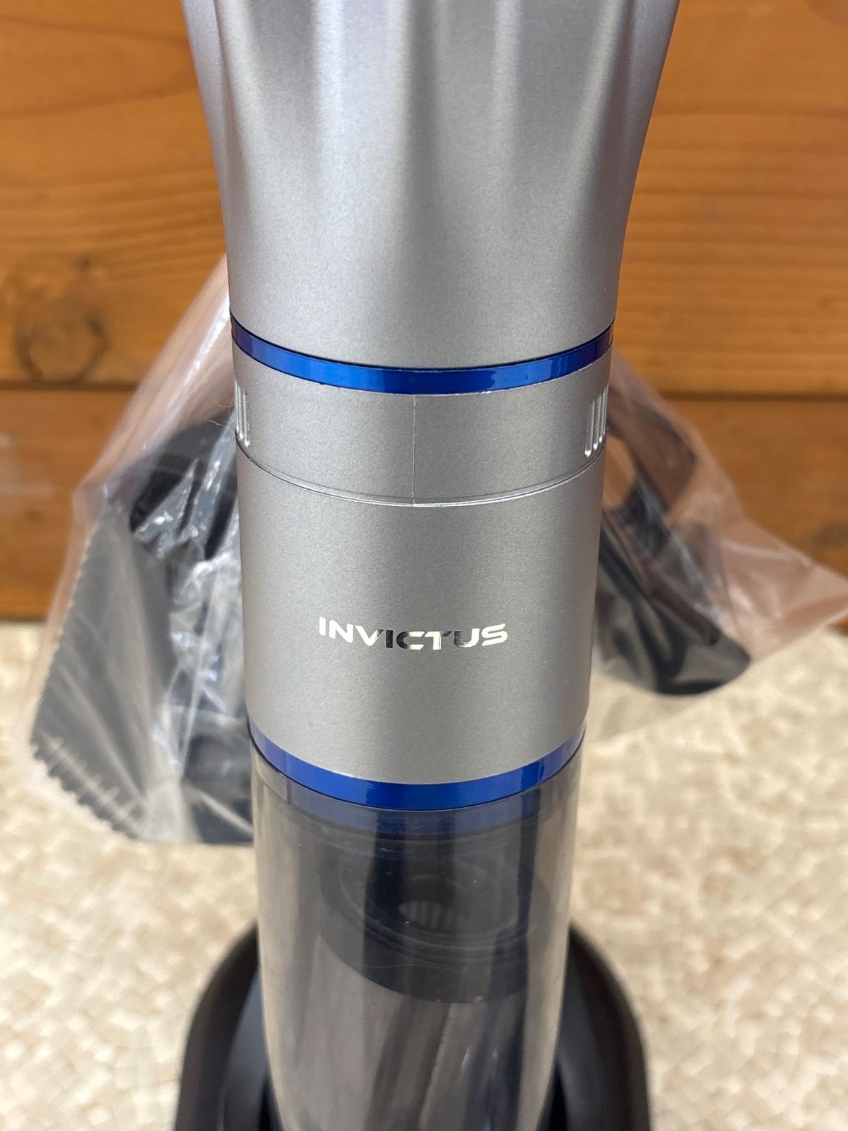 2024年製】INVICTUS ONE コードレス掃除機 インビクタスワン - メルカリ