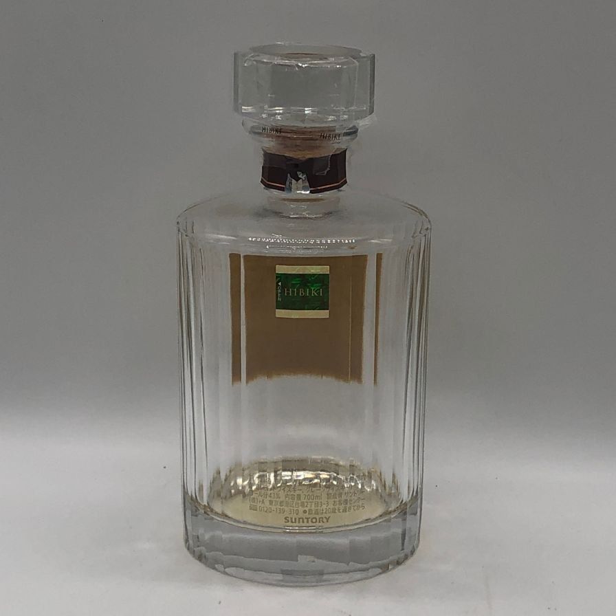 【空き瓶】サントリー 響 30年 700ml 冊子・白箱・外箱付 サントリー 響 30年 現行 700ml 空き瓶 箱付き【A1】 - メルカリ
