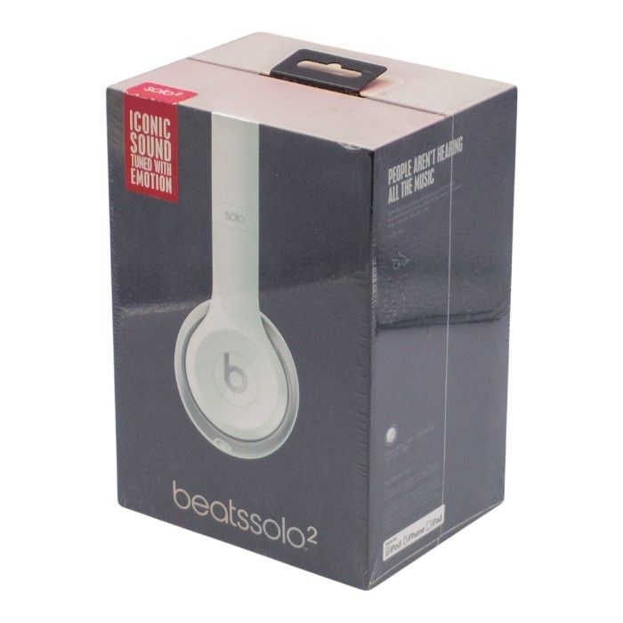 未開封品 Beats by Dr.Dre Solo2 密閉型オンイヤーヘッドホン ホワイト MH8X2PA/A 中古 a1