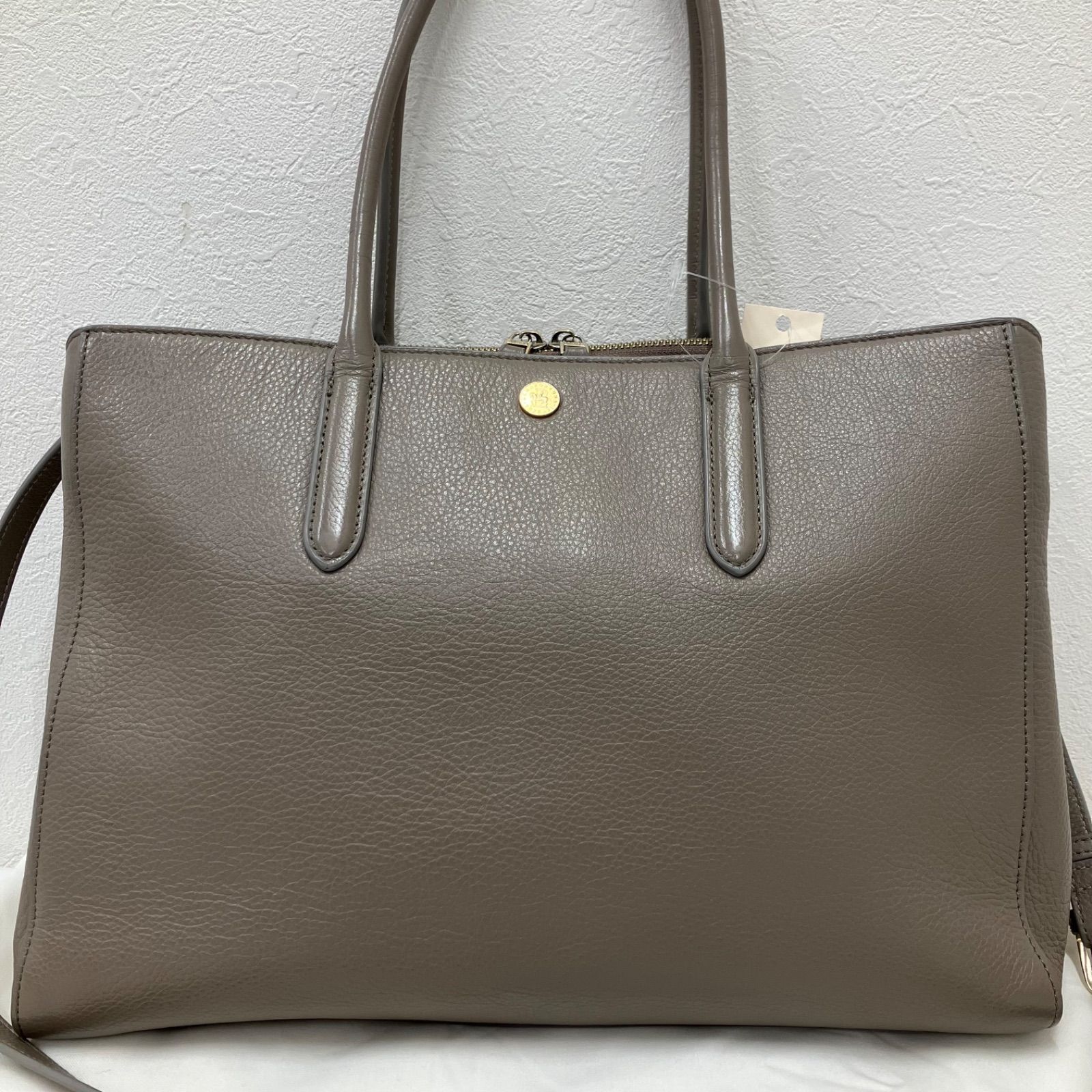 Y4910　TOPKAPI　トプカピ　fortuna　フォルトゥナ　2way　トートバッグ　ショルダーバッグ　グレージュ　イタリアンシュリンクレザー　レディース　レザー　通勤　通学　仕事用バッグ　普段使い　ポケット多数