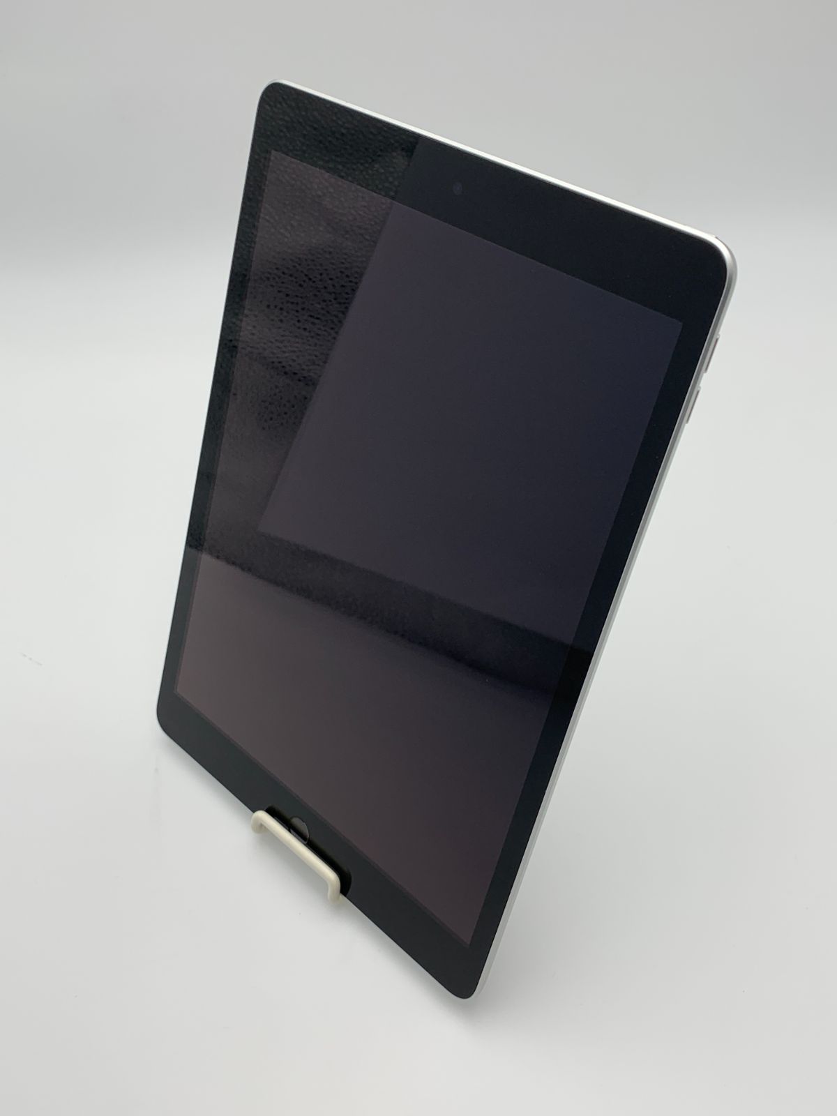 【中古・キズ有】iPad 10.2インチ 第9世代(2021) Wi-Fiモデル 256GB MK2P3J/A シルバー（10日間保証）