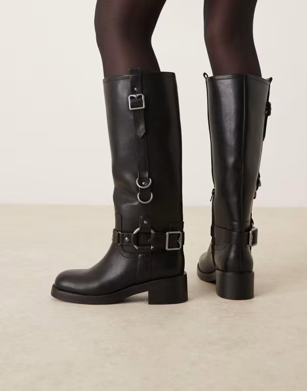 エイソス レディース シューズ ブーツ・レインブーツ ASOS DESIGN Wide Fit Cobra buckle harness knee boots with silver hardware