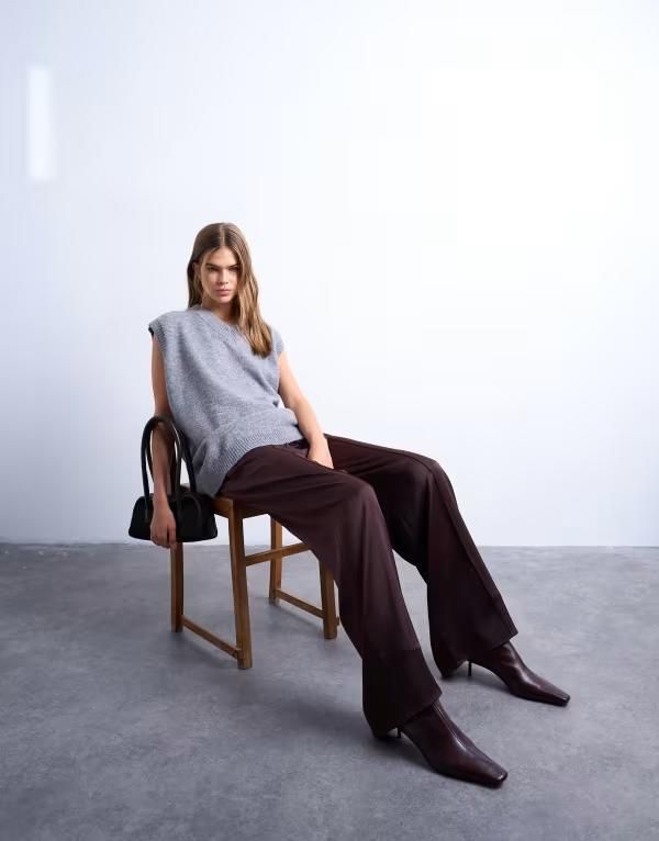 トップショップ レディース ボトムス カジュアルパンツ ワイドレッグ サテン Topshop satin tie waist wide leg pants with pintuck seam deta