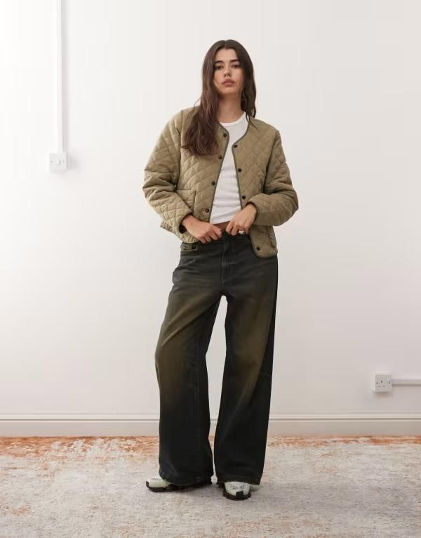 ノイジーメイ レディース アウター ジャケット・ブルゾン キルティング Noisy May quilted jacket in light khaki Mermaid グリーン