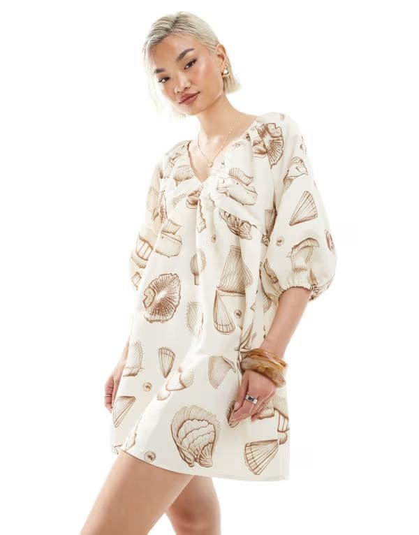 ヴェロモーダ レディース トップス ワンピース ミニワンピース プリント ミニ Vero Moda blouson sleeve mini dress in neutral shell print C