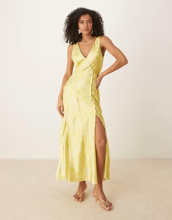 エイソス レディース トップス ワンピース ミディワンピース プリント ミディ サテン ASOS DESIGN cross back satin midi dress in lemon blurred