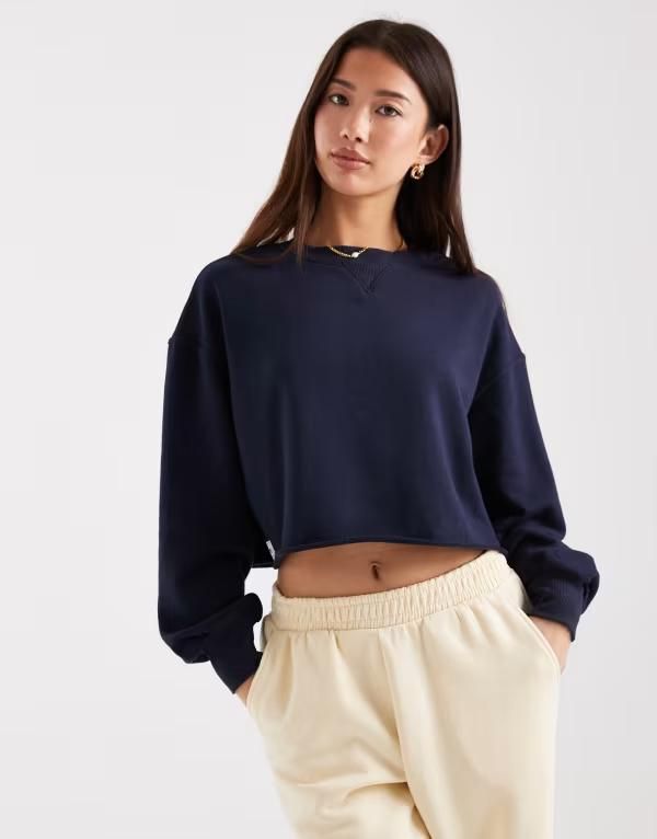 コットンオン レディース アウター パーカー・スウェット シャツ クロップド Cotton cropped sweatshirt in total eclipse Total eclipse